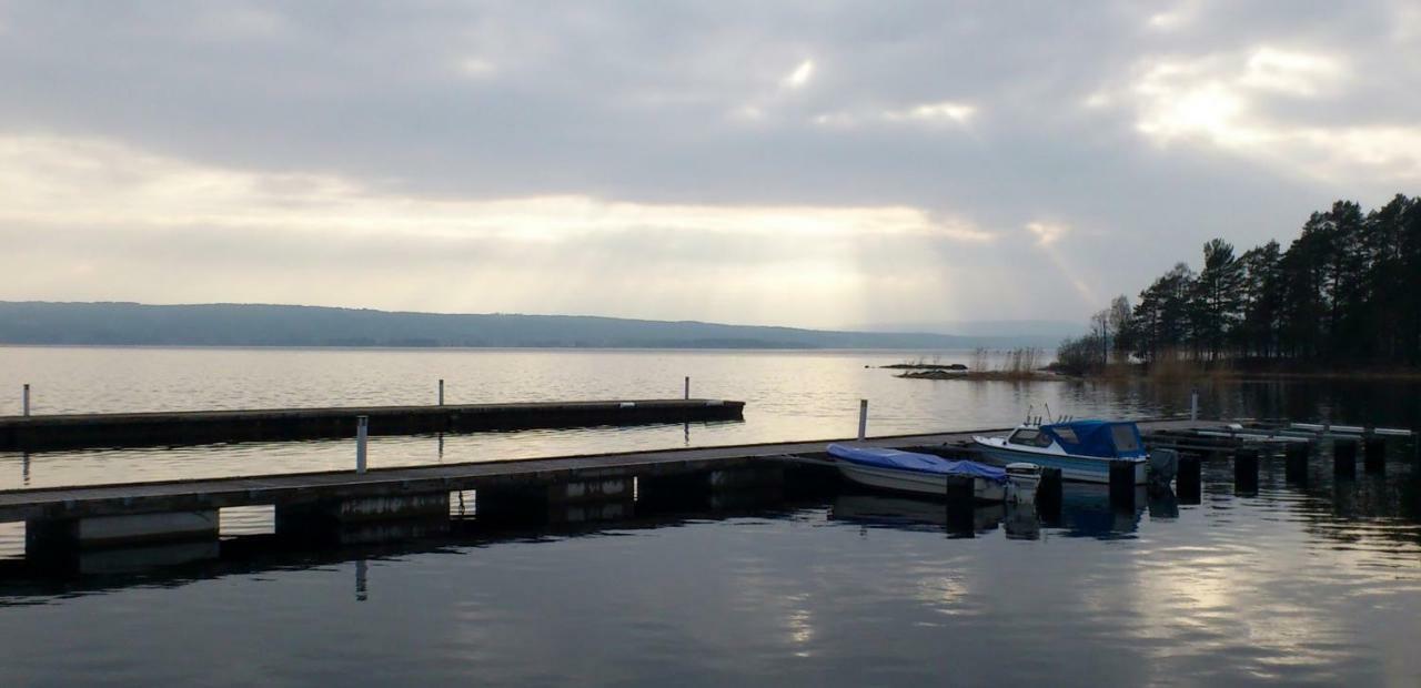 Froeya Timber Cottage Arvika Εξωτερικό φωτογραφία